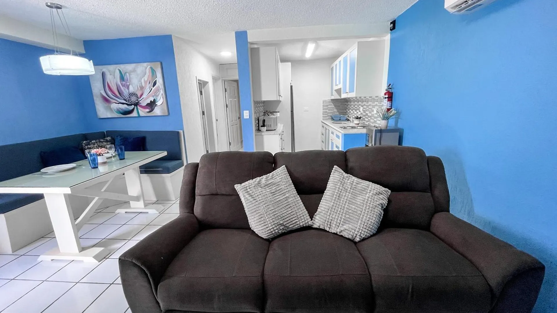 Rainbow Suites Cozumel 0*,