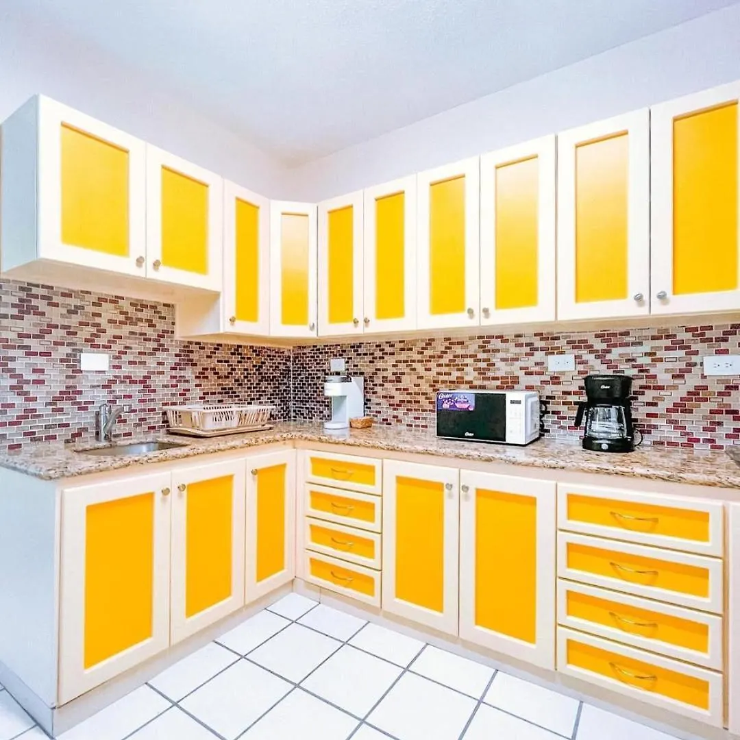 Rainbow Suites Cozumel Apartment