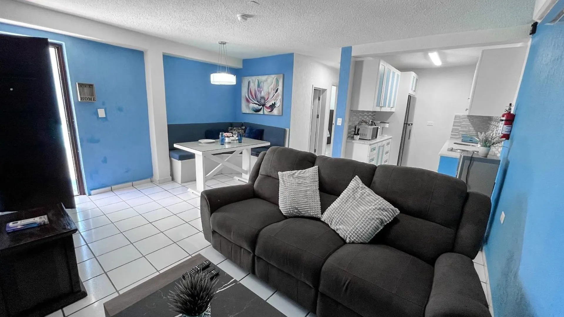 Rainbow Suites Cozumel